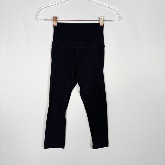 Lululemon Womens 2 Black Align Crop Leggings 19" Inseam Nulu Soft Sweat Wicking - Picture 1 of 10